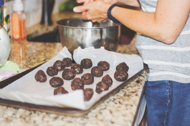 Nestlé® Crunch® chocolate truffles are the way to go! Read on for the recipe: 
